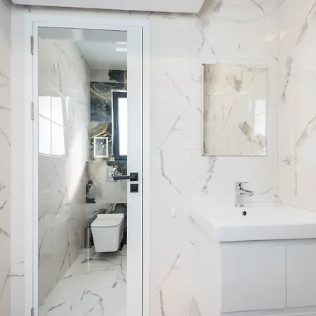 Apartment Paradise Sea View